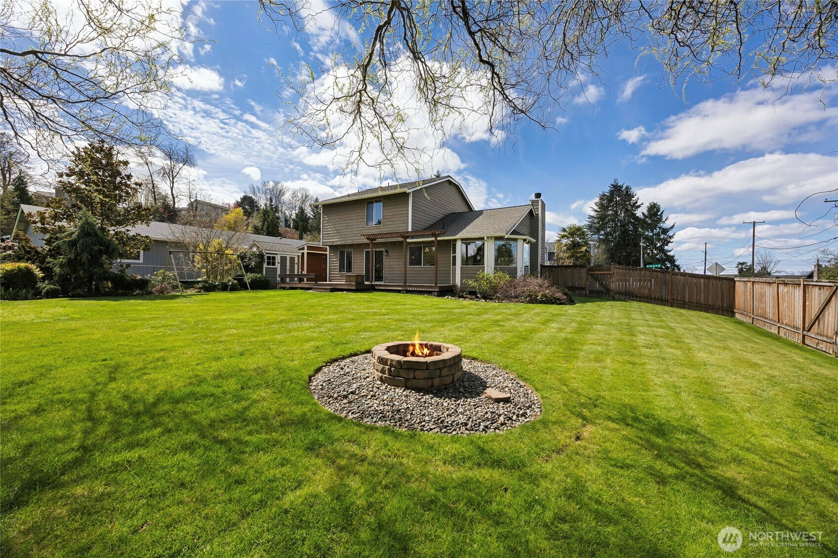 1511 24th Street Pl SE, Puyallup, WA 98372