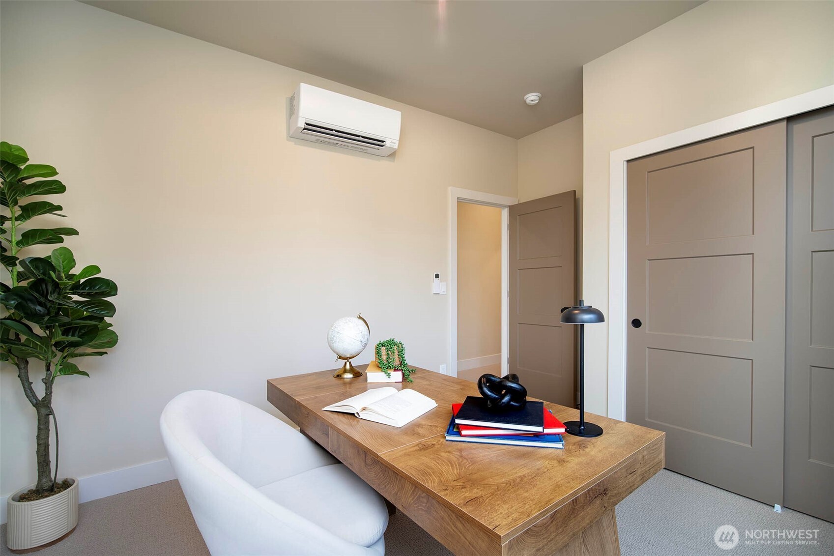 434 20th Ave , Kirkland, WA 98033