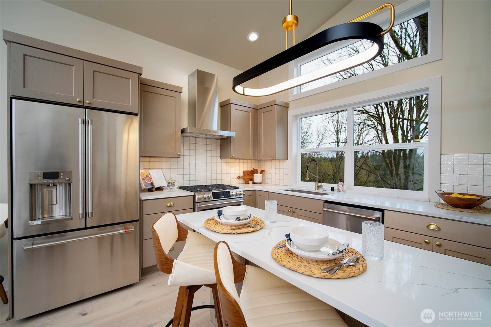 434 20th Ave , Kirkland, WA 98033