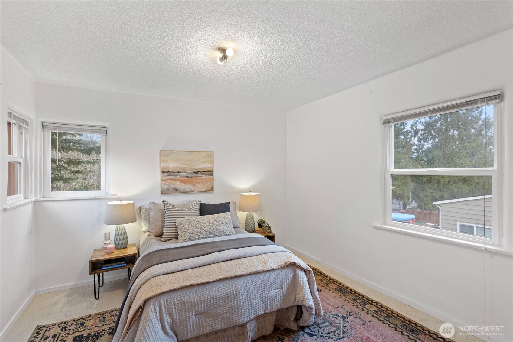 19028 15th Avenue NE, Shoreline, WA 98155