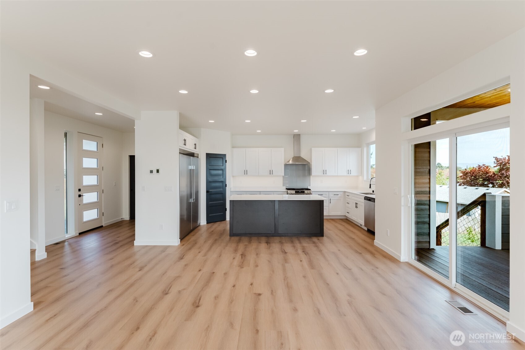 2273 Douglas Road , Ferndale, WA 98248