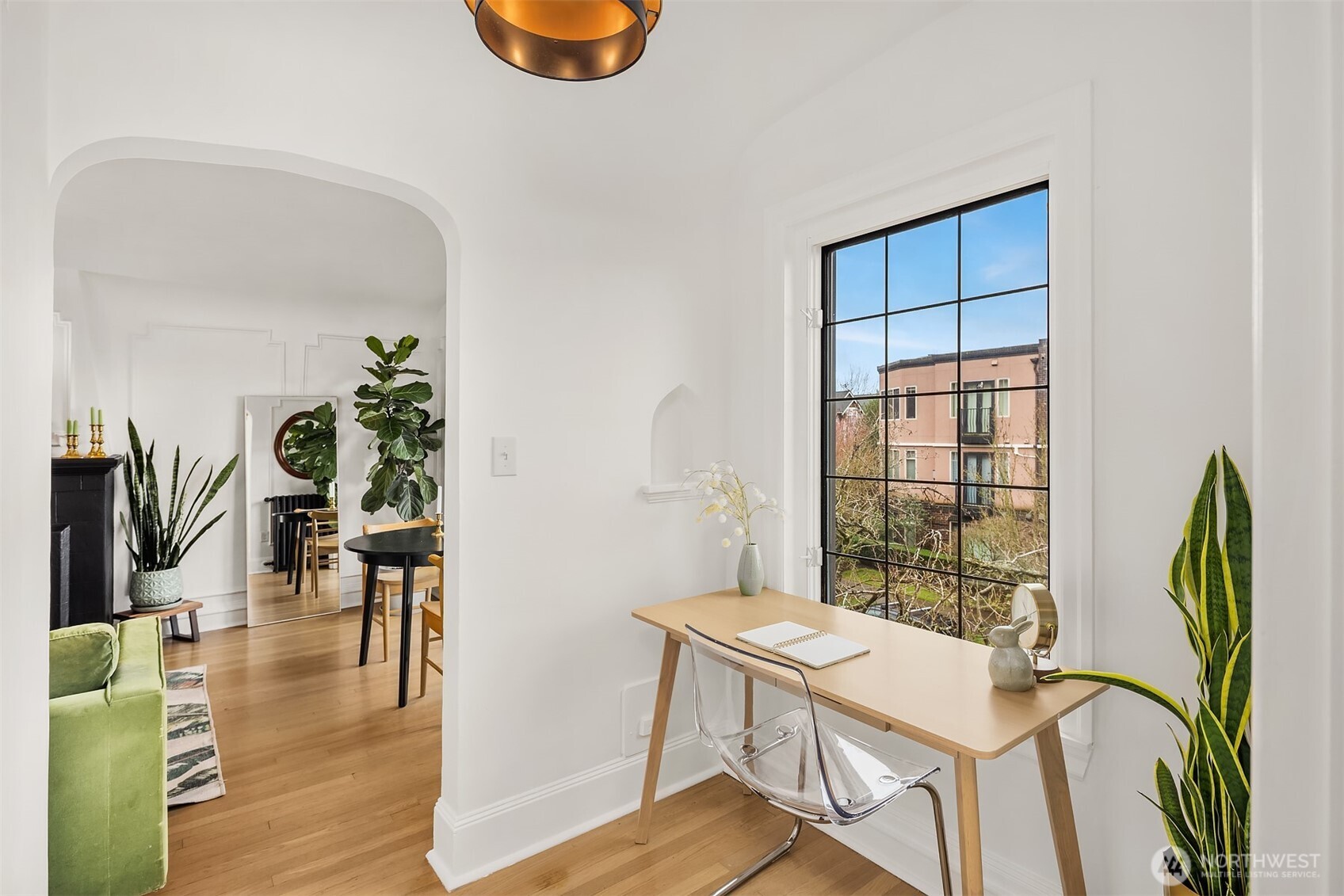 1101 17th Avenue #303, Seattle, WA 98122