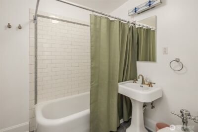 1101 17th Avenue #303, Seattle, WA 98122 - Photo 19