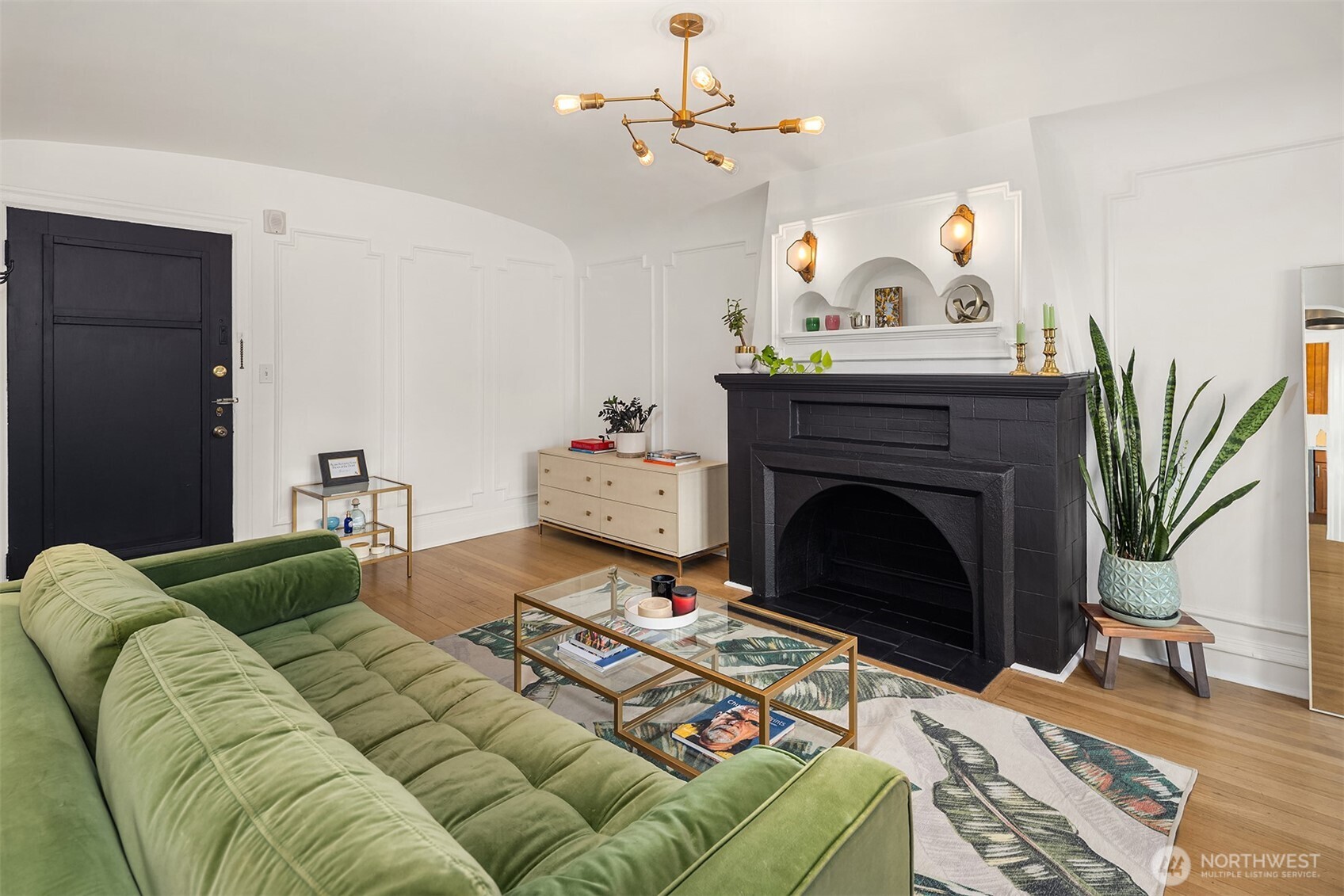 1101 17th Avenue #303, Seattle, WA 98122