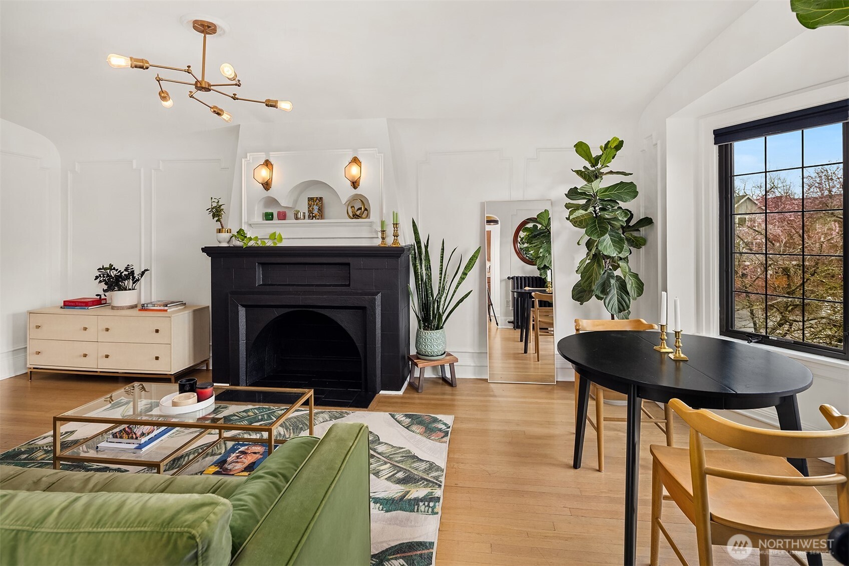 1101 17th Avenue #303, Seattle, WA 98122