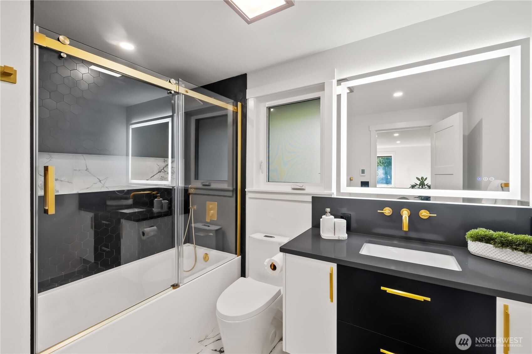 28030 185th Place SE, Kent, WA 98042