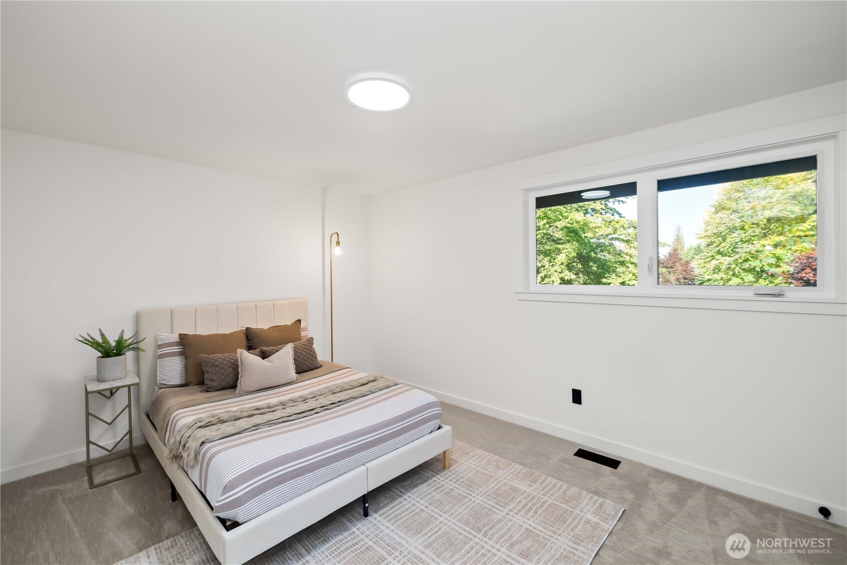 28030 185th Place SE, Kent, WA 98042