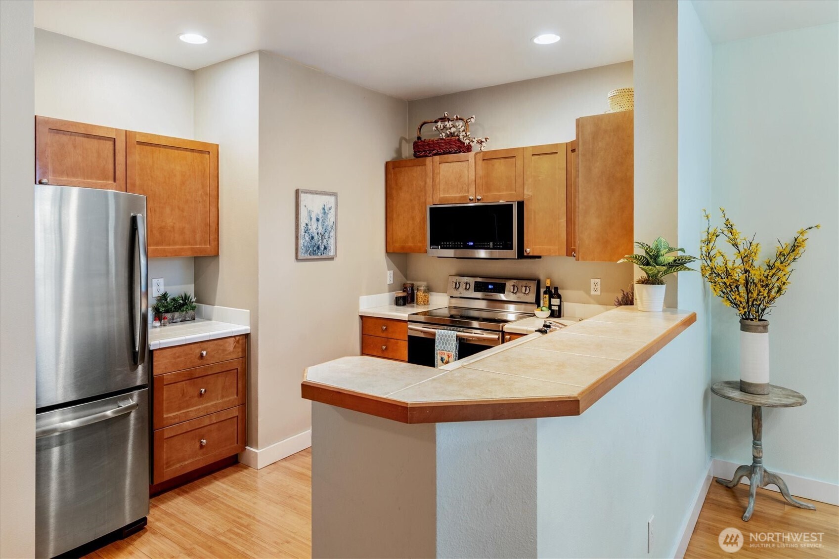 12712 Admiralty Way #E203, Everett, WA 98204