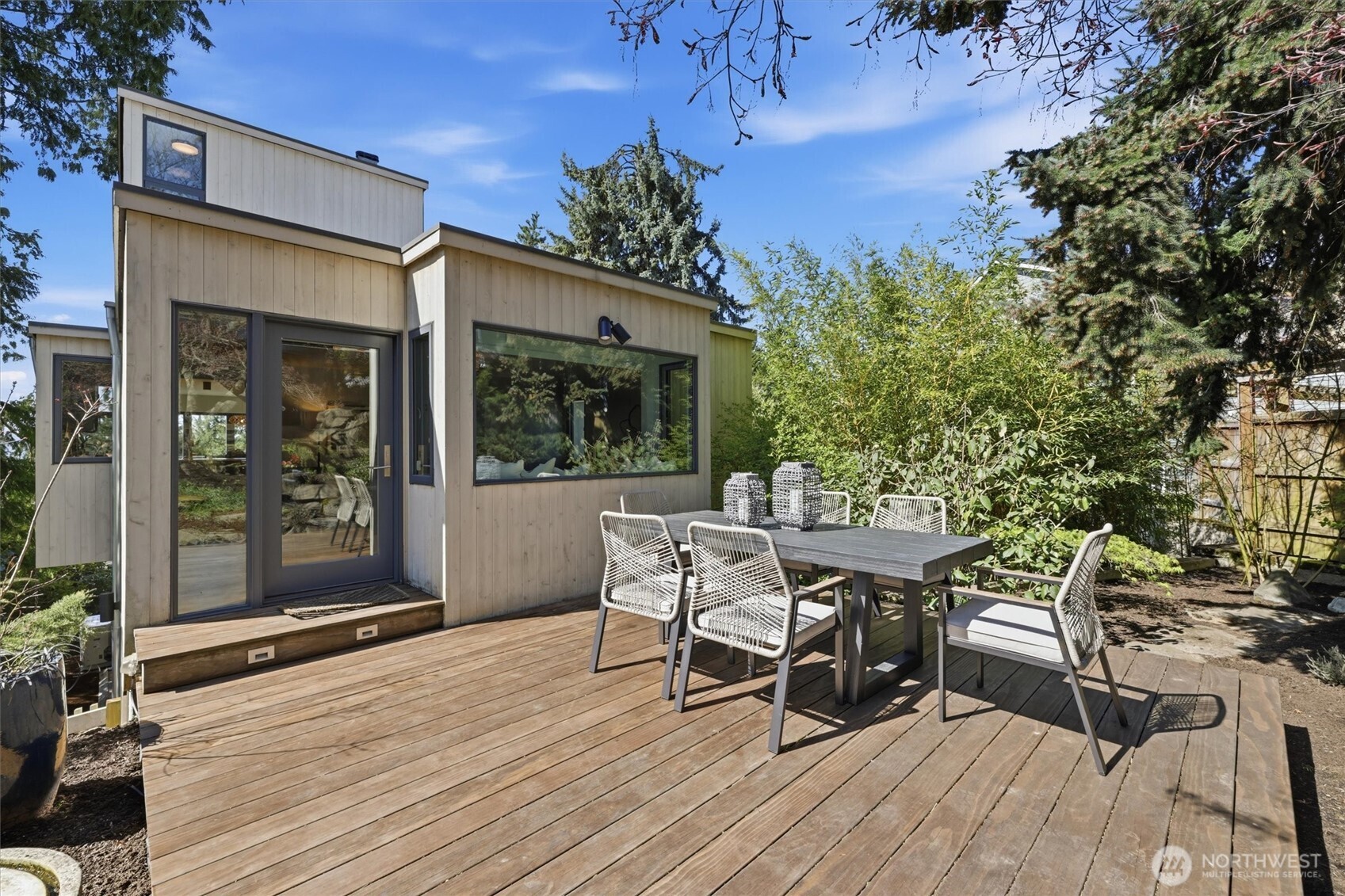 8718 43rd Place SW, Seattle, WA 98136