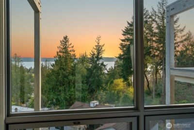 8718 43rd Place SW, Seattle, WA 98136 - Photo 5