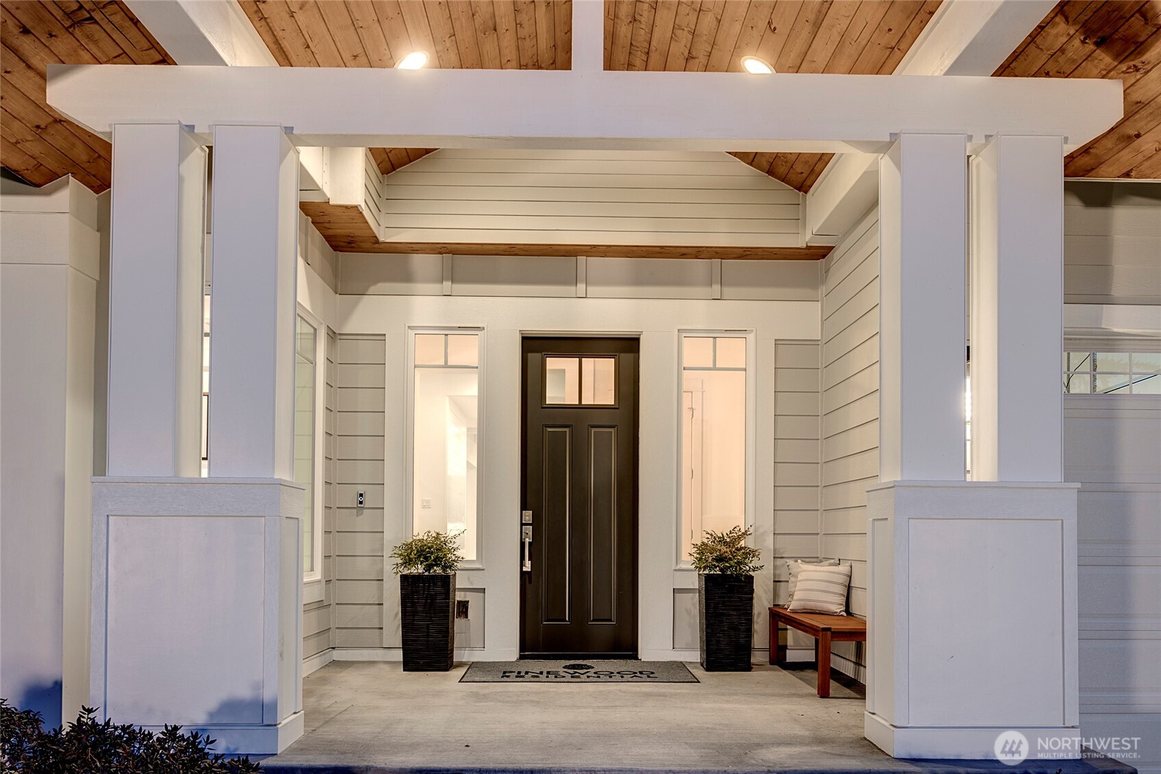 15033 SE 44th Street , Bellevue, WA 98006