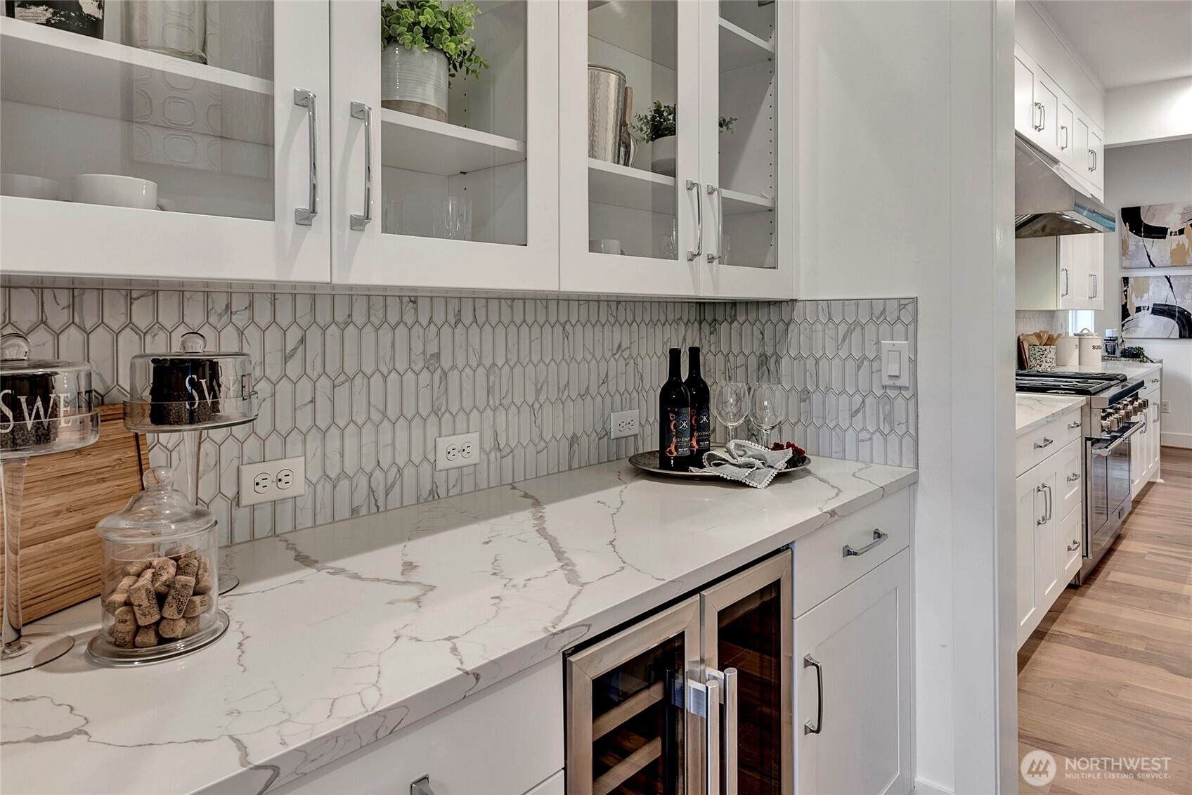 15033 SE 44th Street , Bellevue, WA 98006