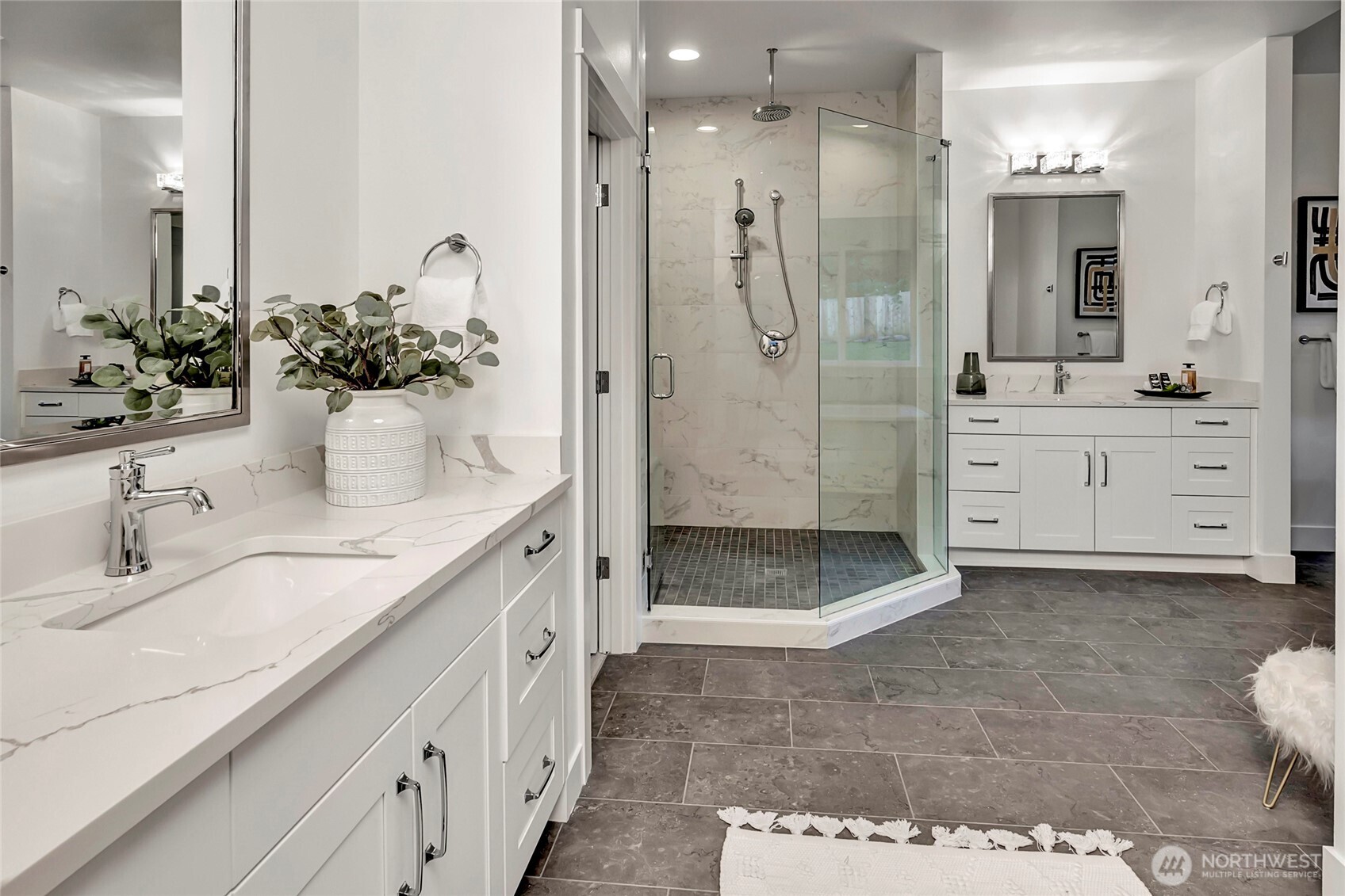 15033 SE 44th Street , Bellevue, WA 98006