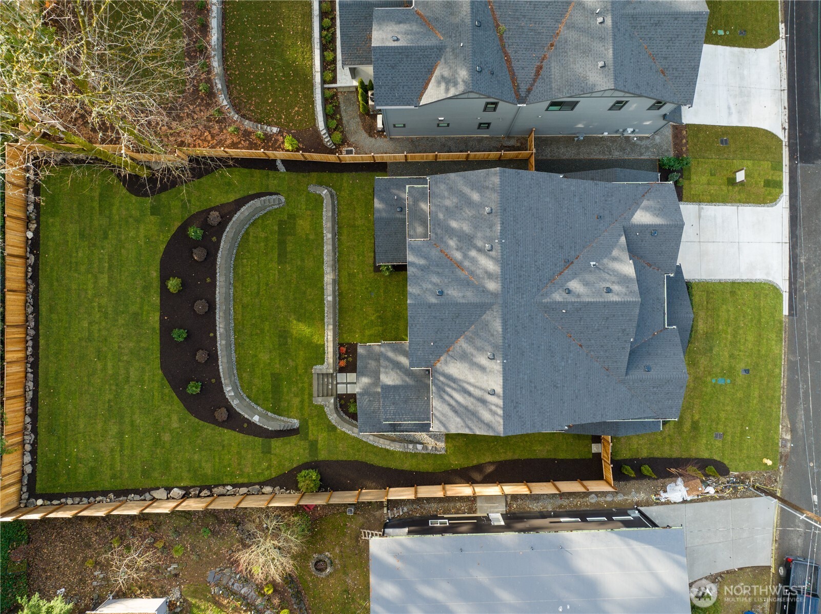 15033 SE 44th Street , Bellevue, WA 98006