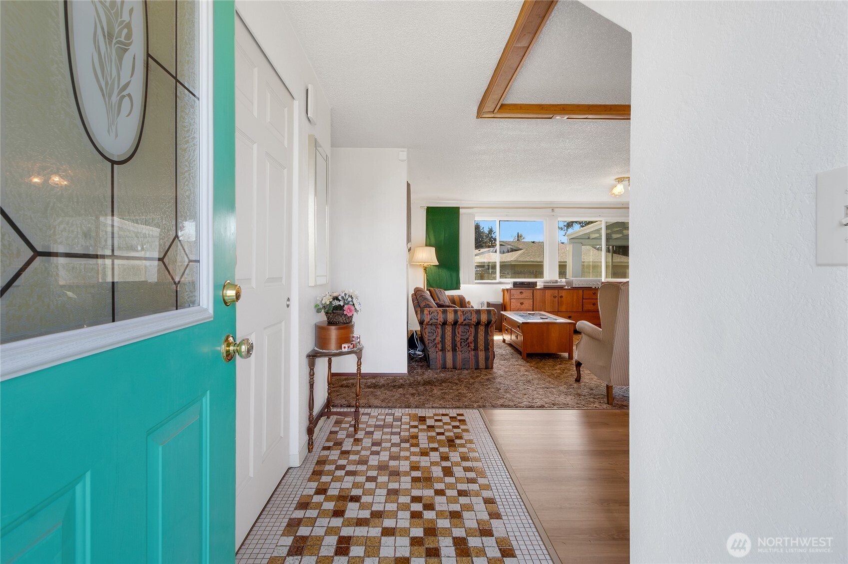 922 140th St E, Tacoma, WA 98445