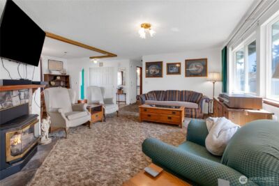 922 140th St E, Tacoma, WA 98445 - Photo 10