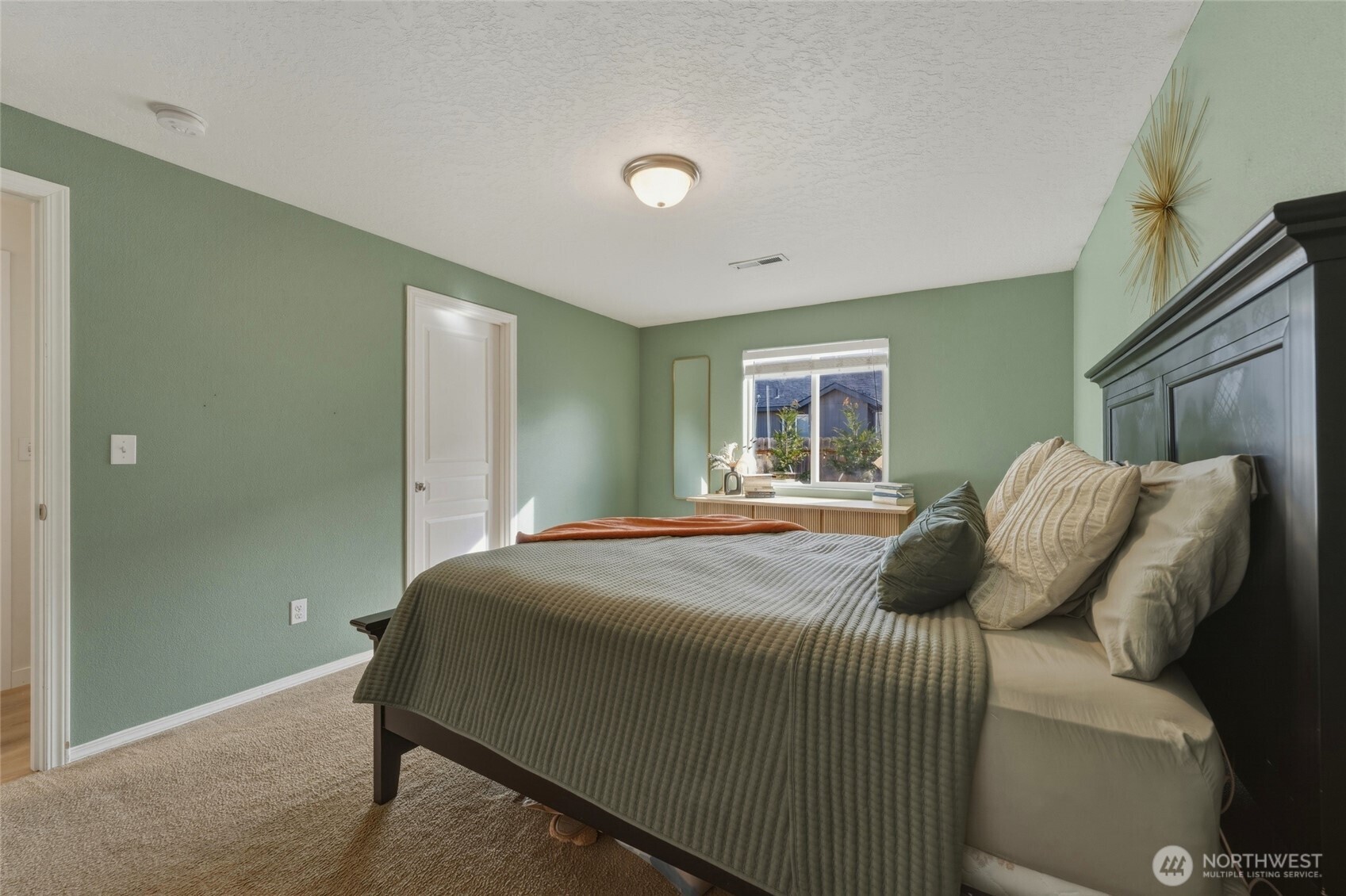 1203 SW Carver Street , College Place, WA 99324