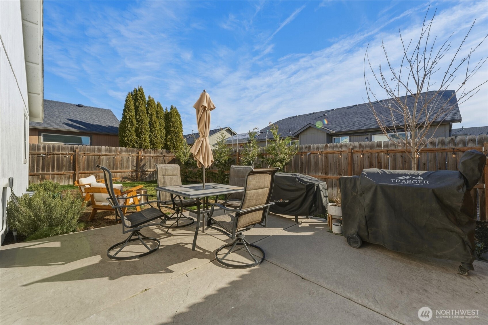 1203 SW Carver Street , College Place, WA 99324