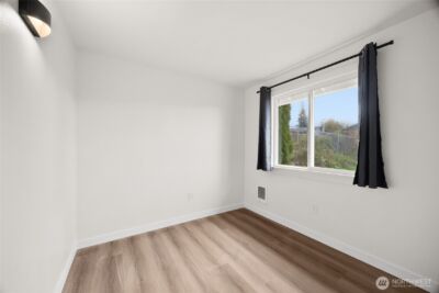 2022 E 36th Street , Tacoma, WA 98404 - Photo 14