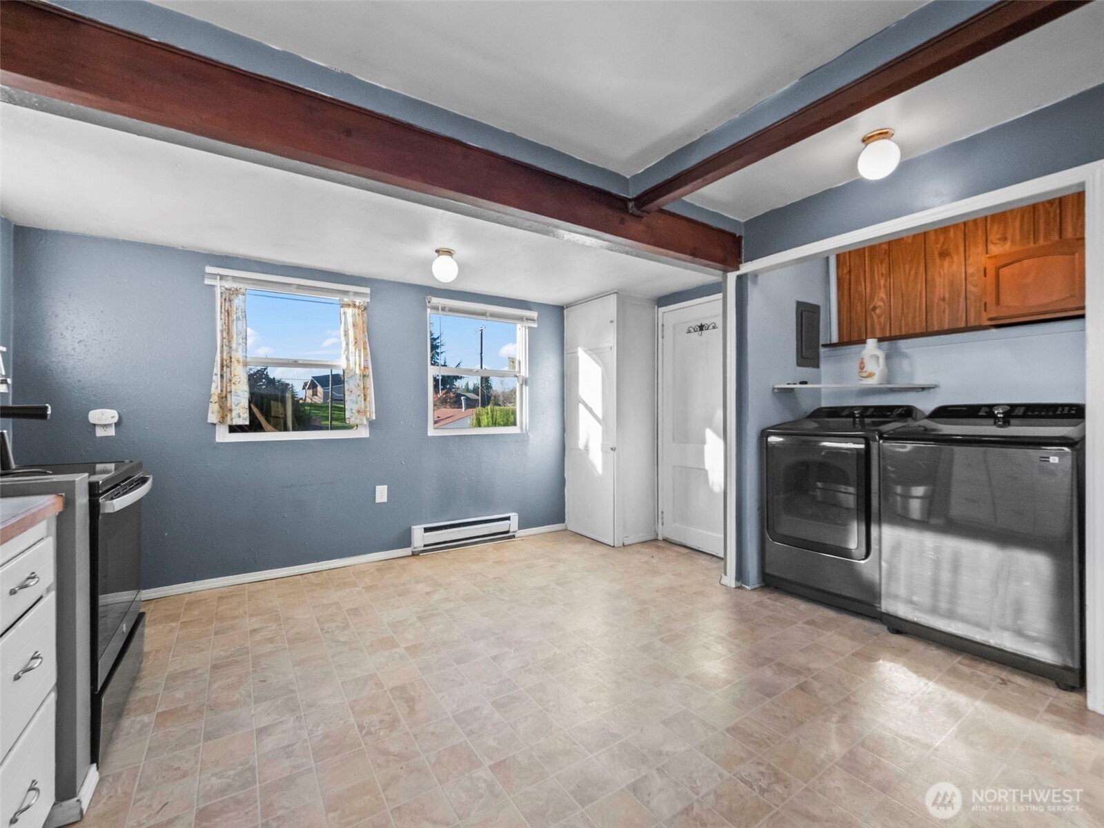 1022 Sheridan Road , Bremerton, WA 98310