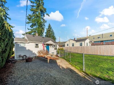 1022 Sheridan Road , Bremerton, WA 98310 - Photo 3
