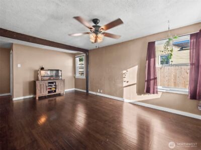 1022 Sheridan Road , Bremerton, WA 98310 - Photo 9