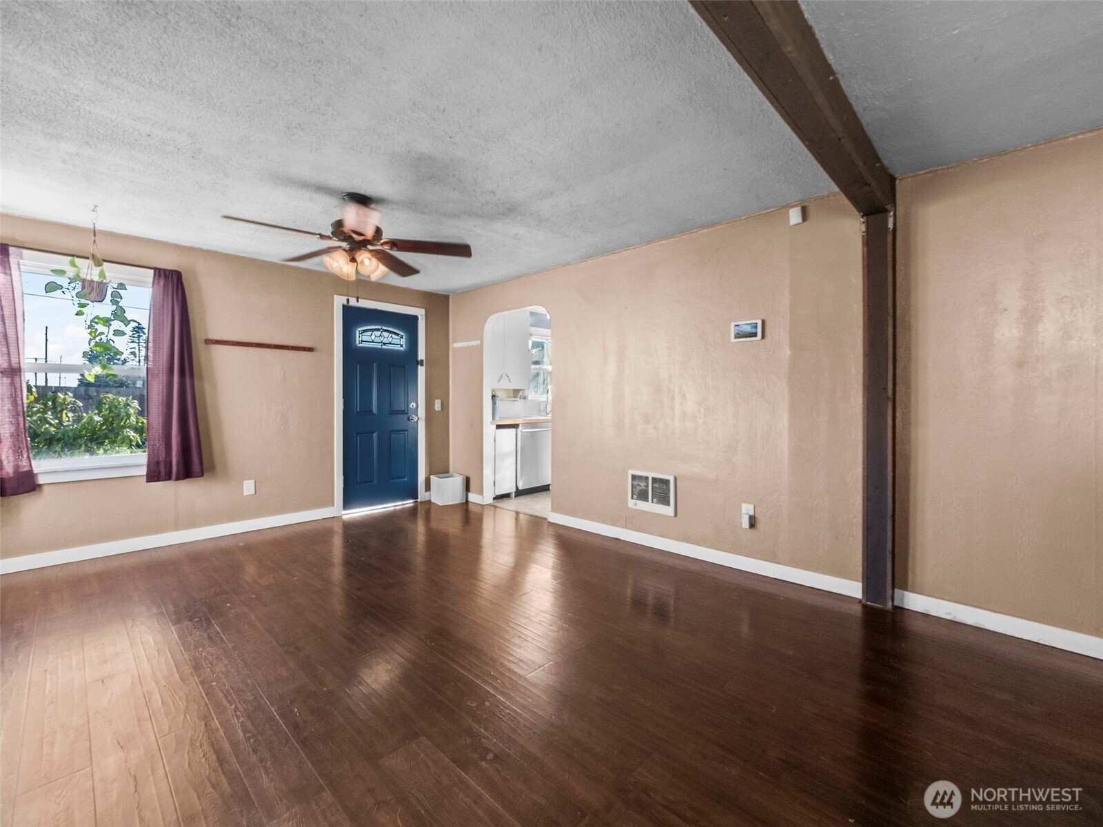 1022 Sheridan Road , Bremerton, WA 98310