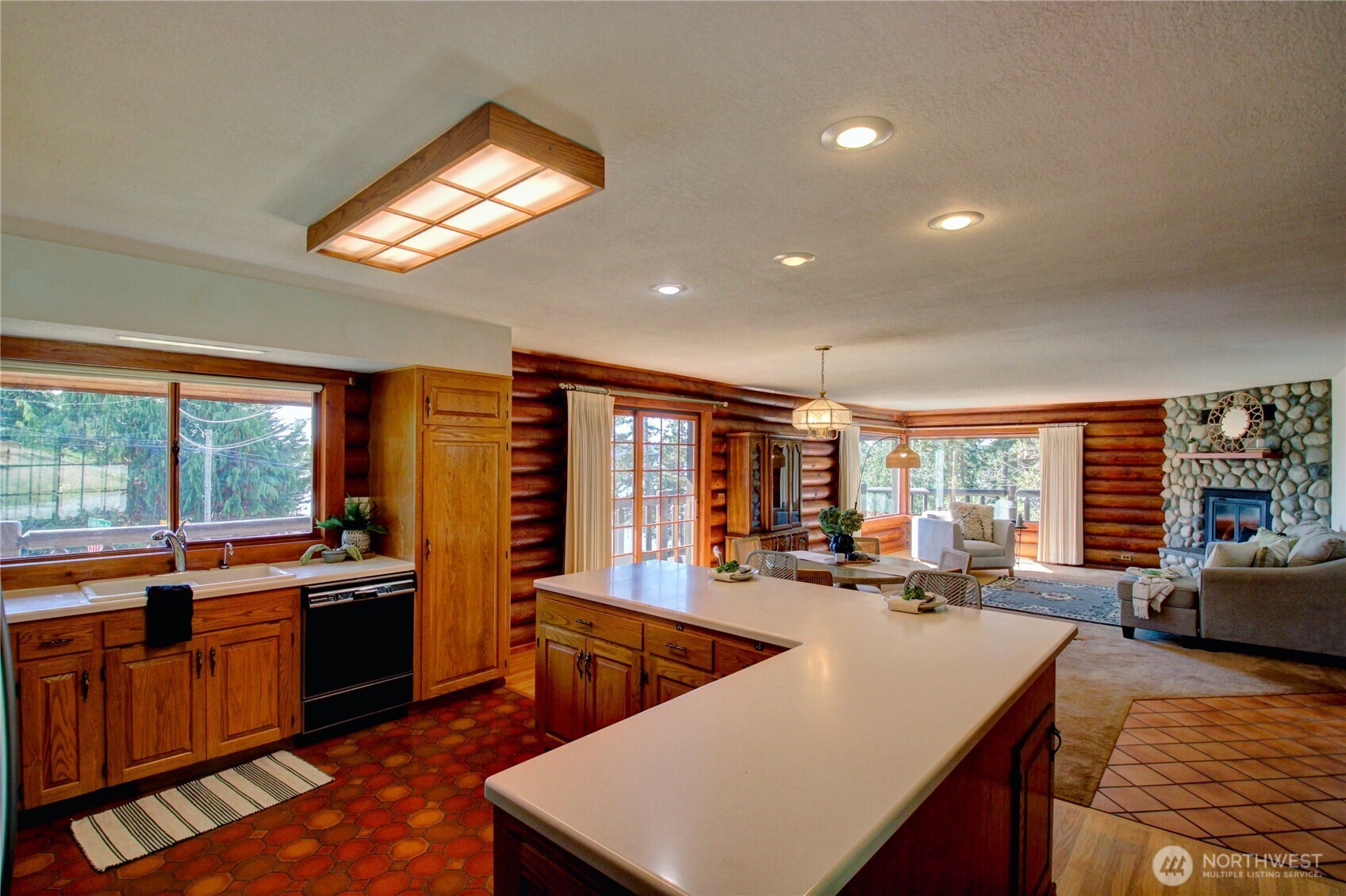 17368 Maple Lane , La Conner, WA 98257