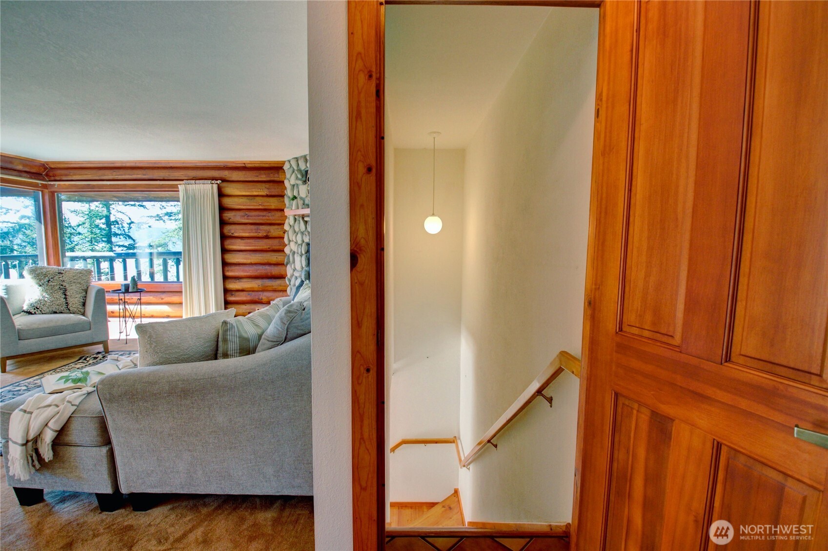 17368 Maple Lane , La Conner, WA 98257