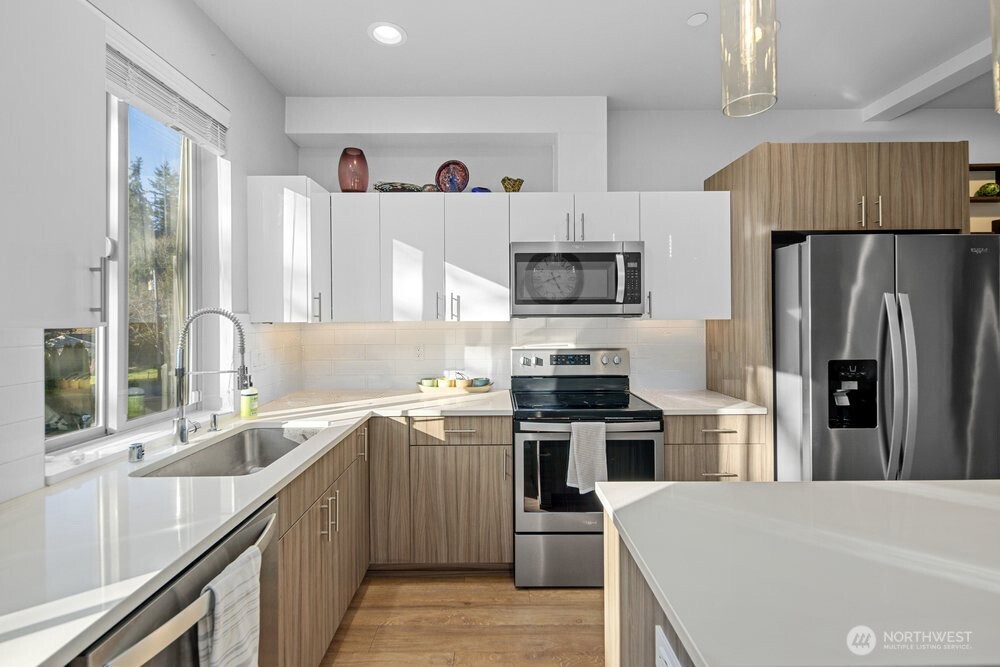 7628 222nd Street SW #A4, Edmonds, WA 98026