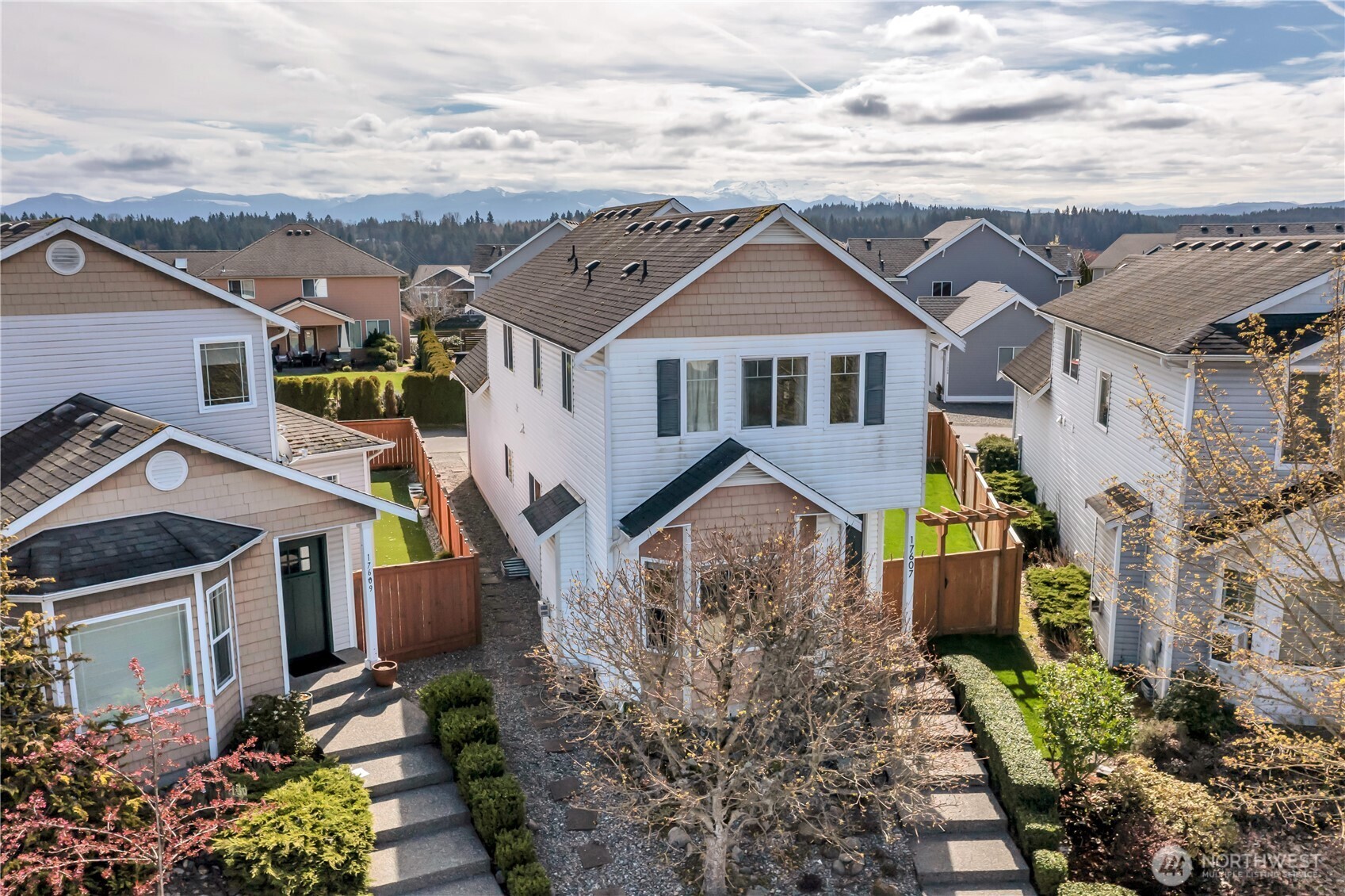 17607 111th Street Ct E, Bonney Lake, WA 98391