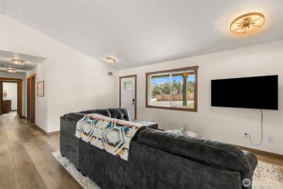 1989 4th St SE , East Wenatchee, WA 98802 - Photo 7