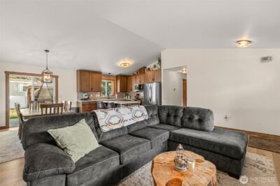 1989 4th St SE , East Wenatchee, WA 98802 - Photo 9