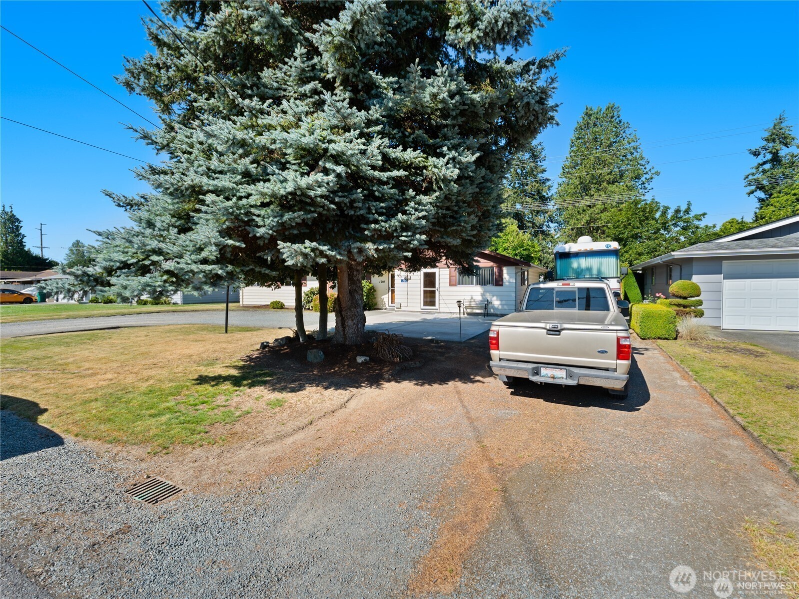 1205 S Walnut Street , Burlington, WA 98233