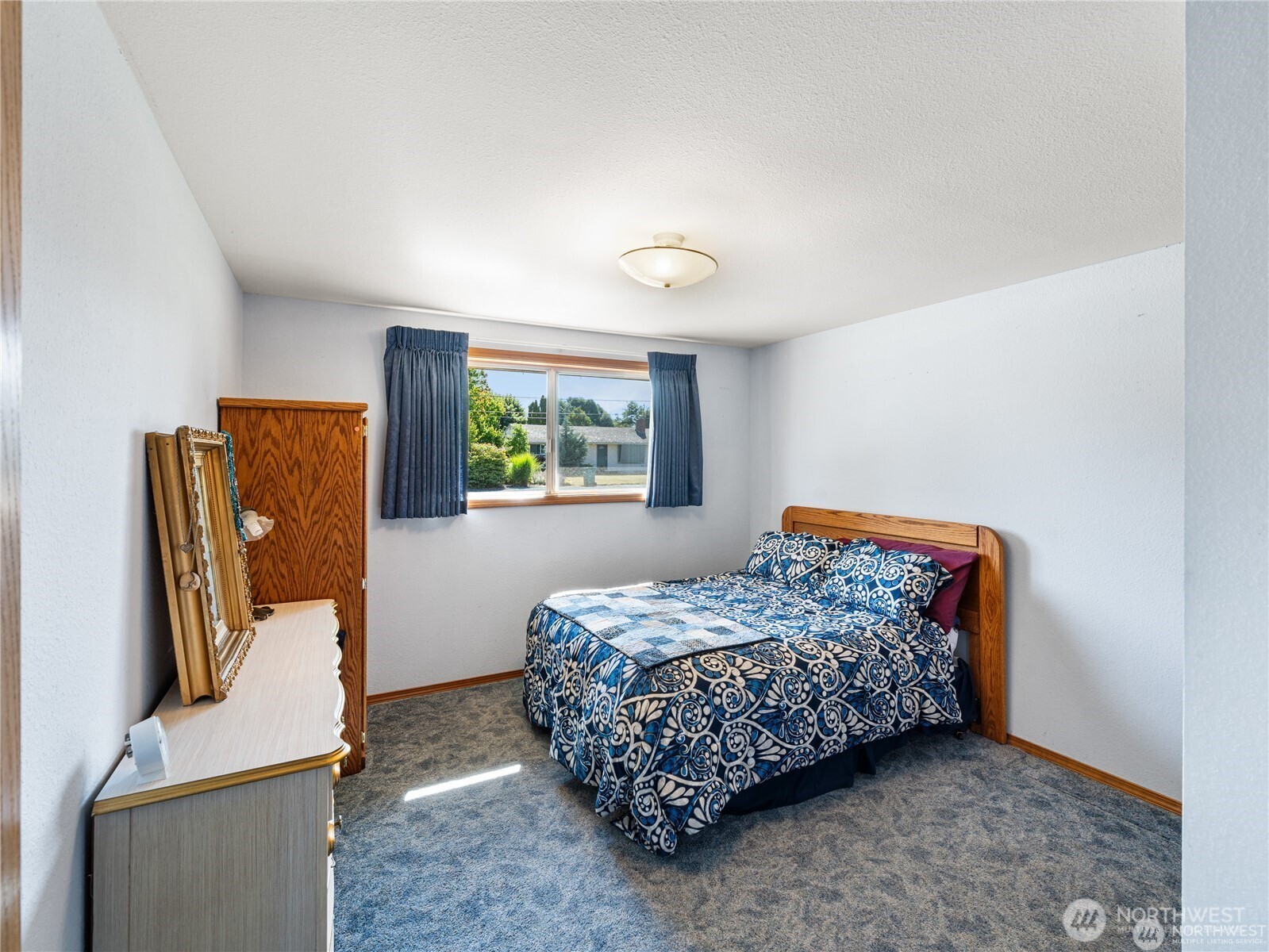 1205 S Walnut Street , Burlington, WA 98233