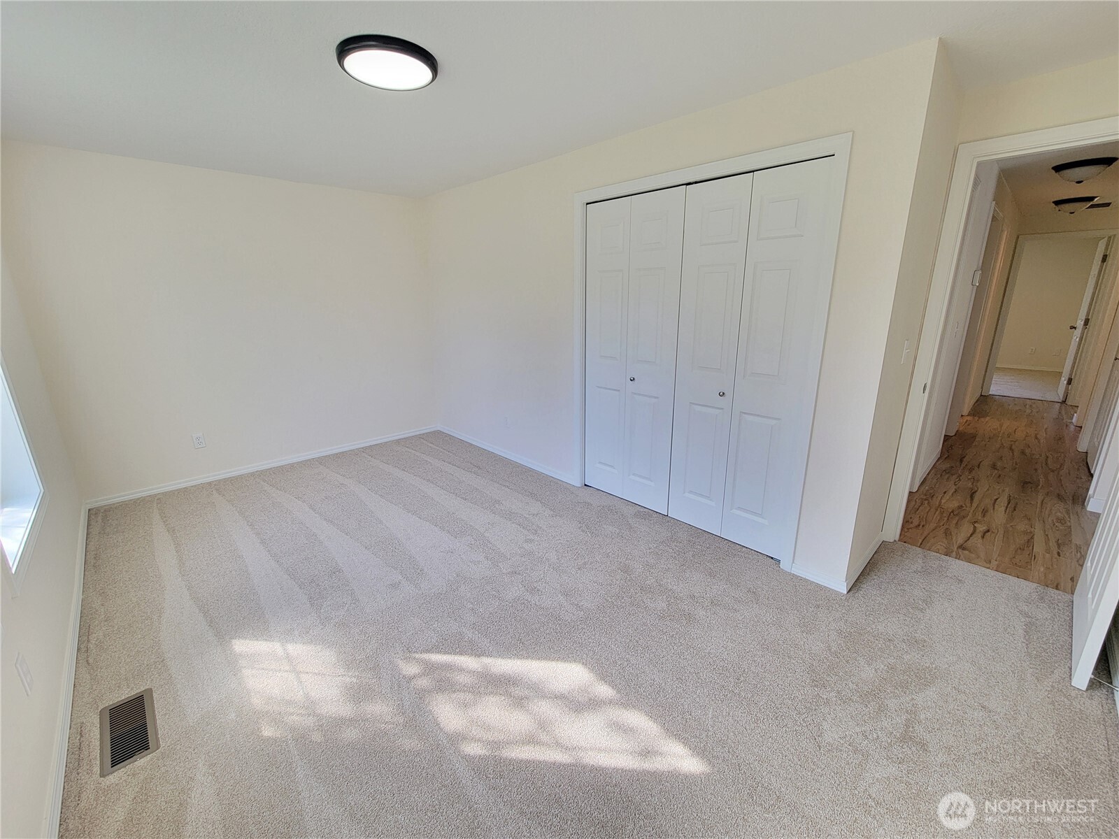 3226 75th Avenue SE, Olympia, WA 98502