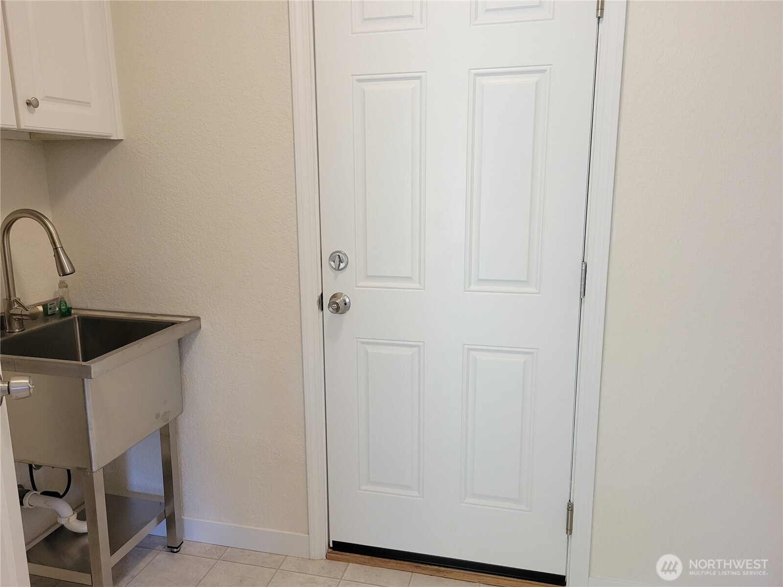 3226 75th Avenue SE, Olympia, WA 98502