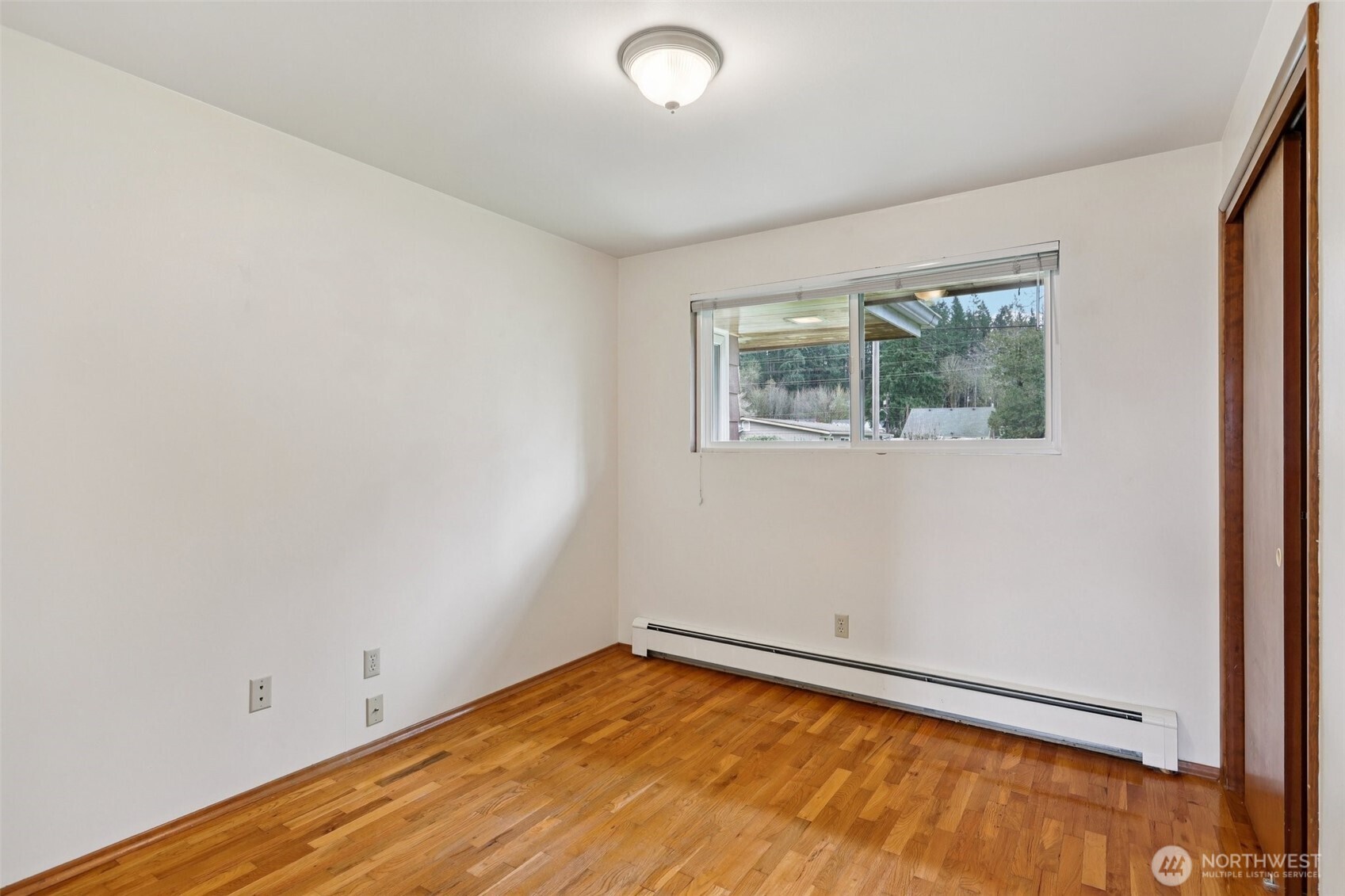 430 SE Andrews Street , Issaquah, WA 98027