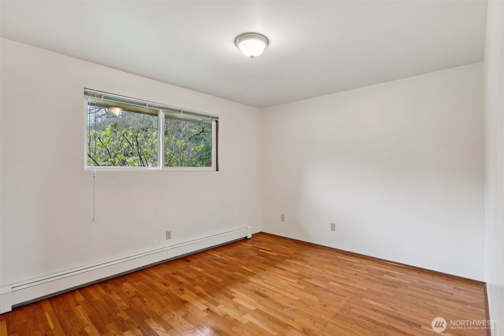 430 SE Andrews Street , Issaquah, WA 98027