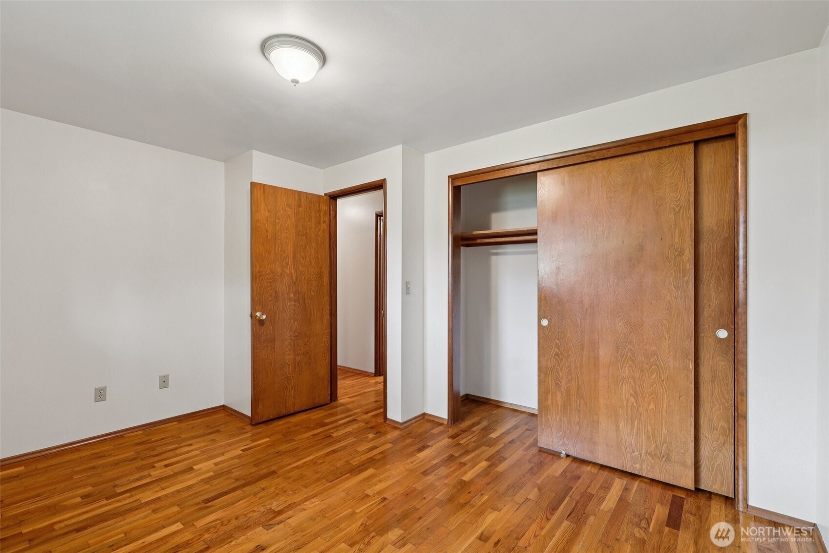 430 SE Andrews Street , Issaquah, WA 98027