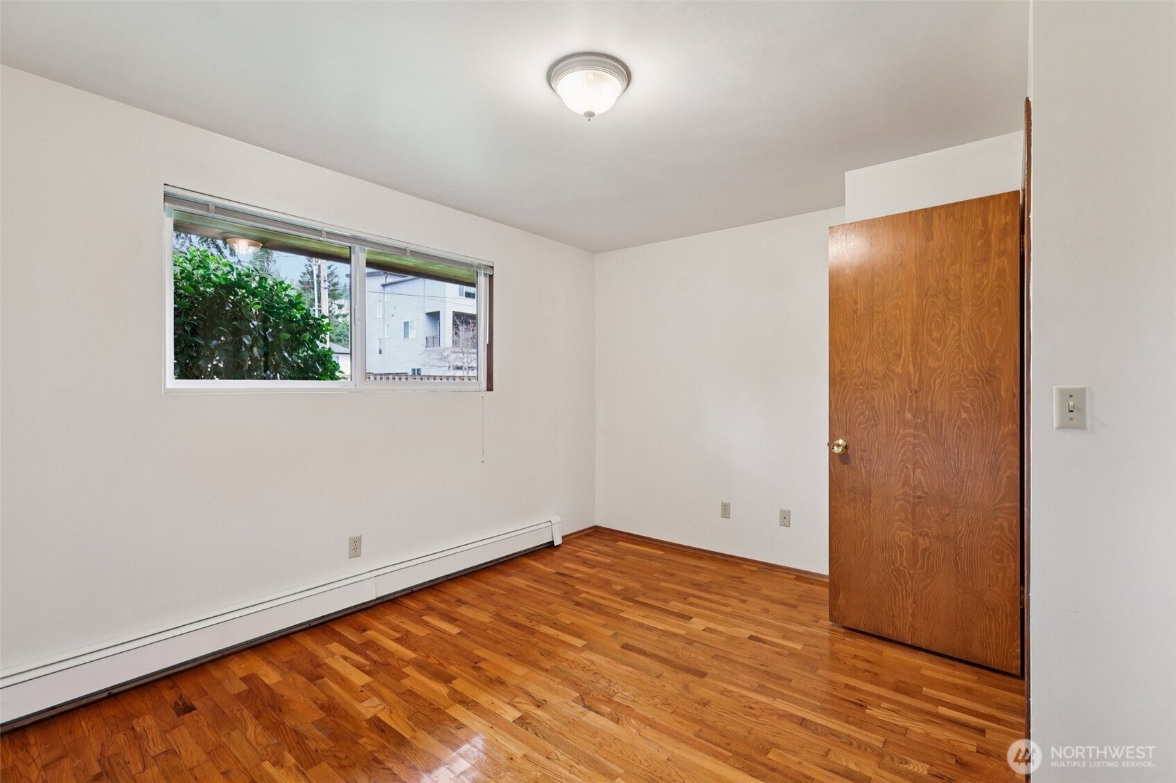 430 SE Andrews Street , Issaquah, WA 98027