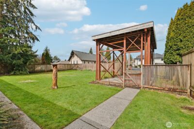 430 SE Andrews Street , Issaquah, WA 98027 - Photo 28