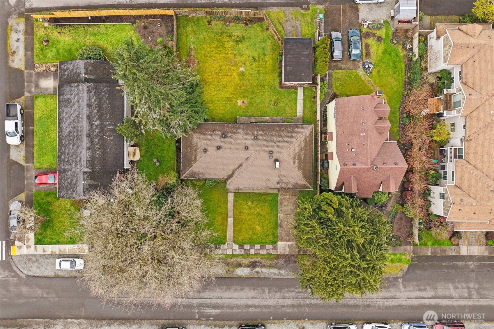 430 SE Andrews Street , Issaquah, WA 98027