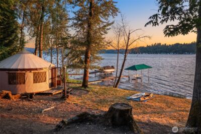 23 YURT E Lake Sammamish Parkway NE, Sammamish, WA 98074