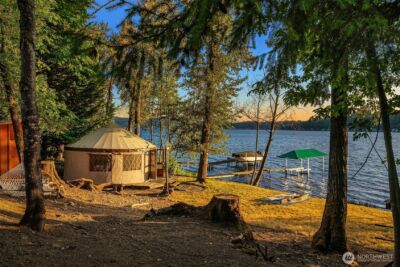 23 YURT E Lake Sammamish Parkway NE, Sammamish, WA 98074 - Photo 22
