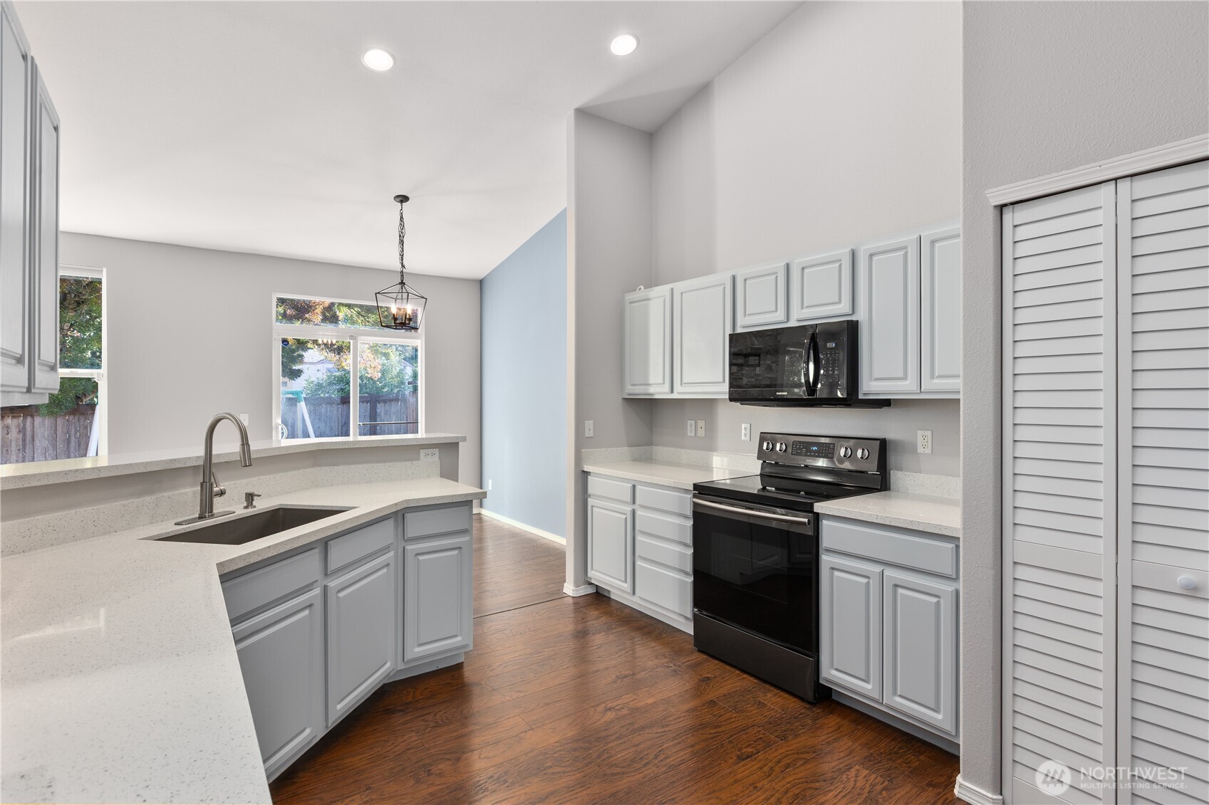 2538 Hidden Springs Loop SE, Lacey, WA 98503