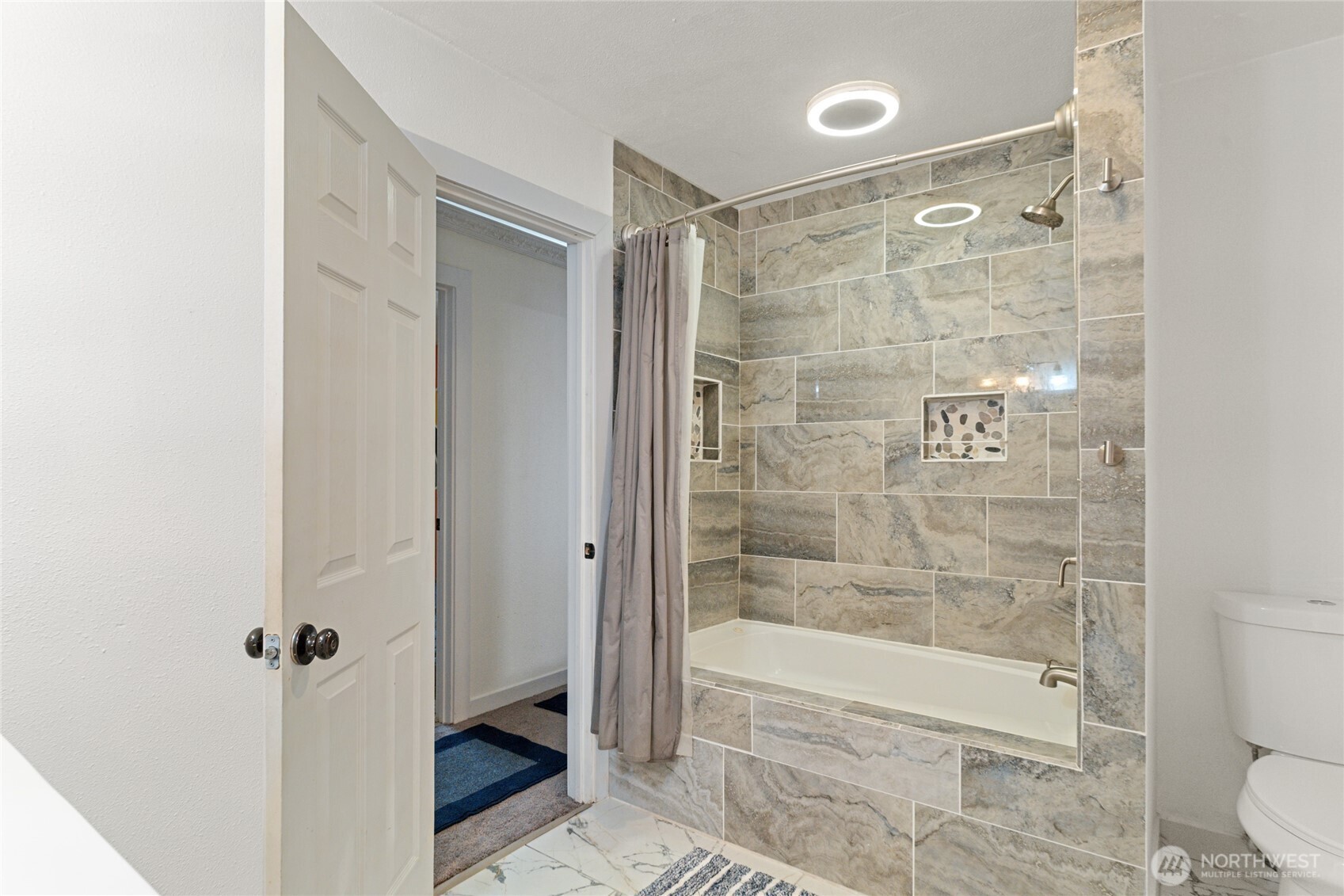 785 N Jerome Lane , East Wenatchee, WA 98802