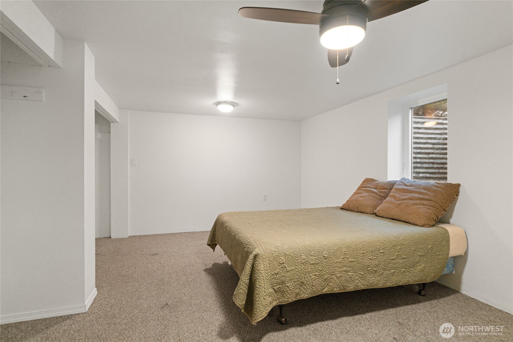 785 N Jerome Lane , East Wenatchee, WA 98802