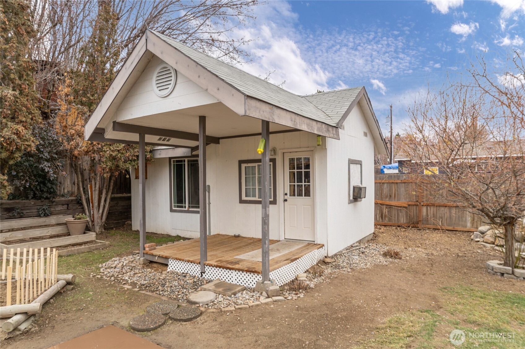 785 N Jerome Lane , East Wenatchee, WA 98802