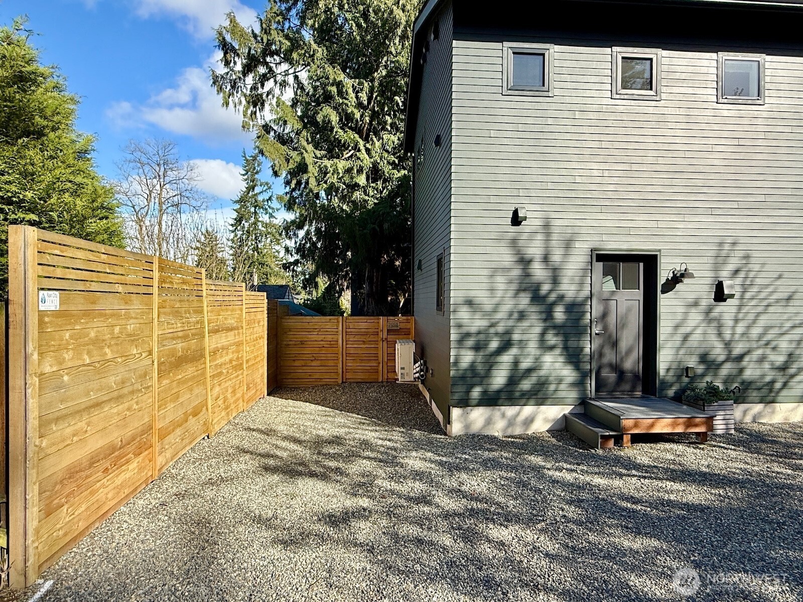 10421 41st Avenue SW #B, Seattle, WA 98146